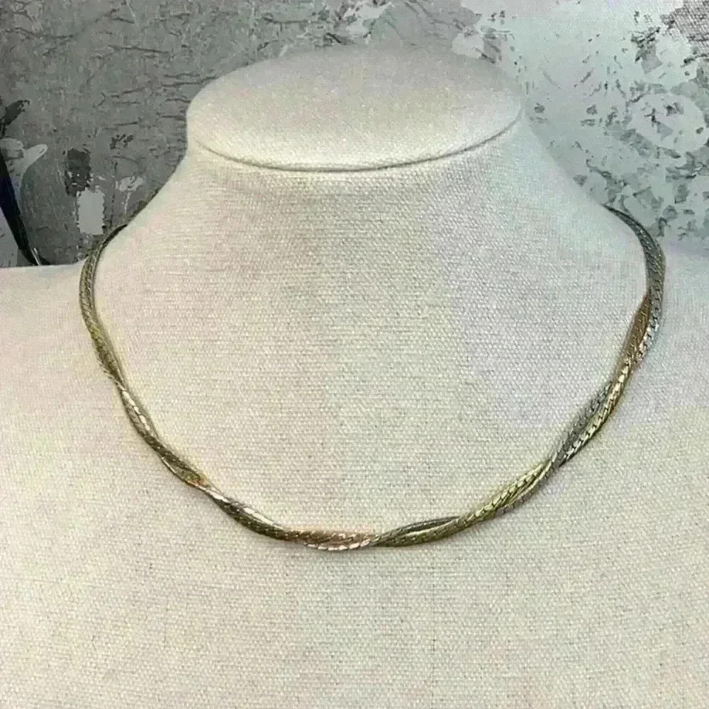 Vintage Gold and Siver Two Tone Necklace